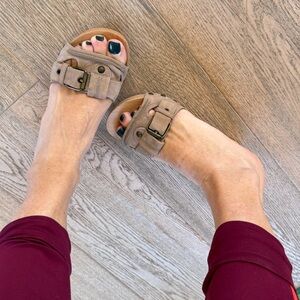 REVOLVE New Buckle Taupe Leather Slip In clog Sandal Fun❤️🌈